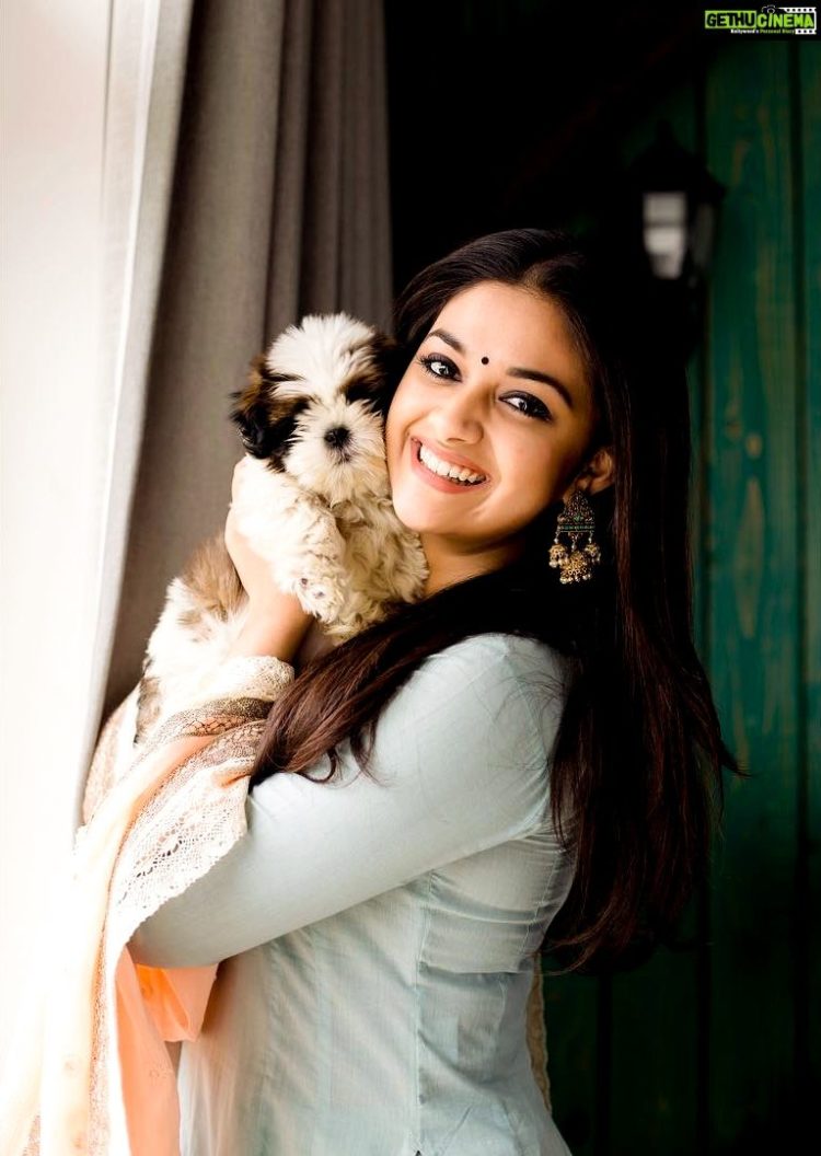 Actress Keerthy Suresh Best HD Photo Collections - Gethu Cinema