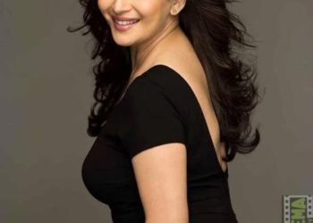 Actress Madhuri Dixit Gallery - Gethu Cinema