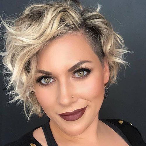 73 Best Short hairstyles for thick hair over 50 2021 for Rounded Face