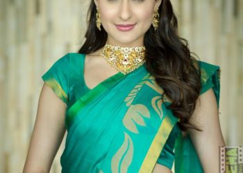 Actress Pragya Jaiswal Hd Photos