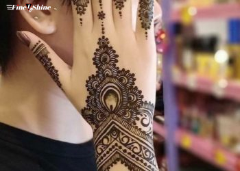 Beautiful Karwa Chauth Mehndi Designs