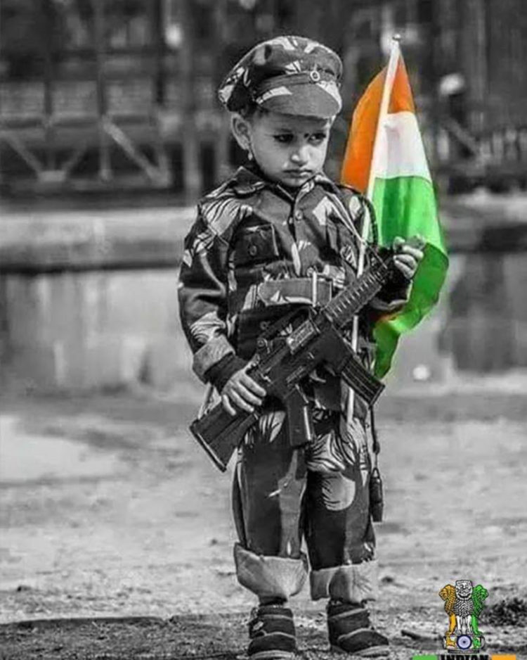 Small kid with Indian Army Dress & Flag