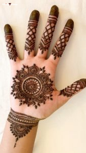 Karwa Chauth Mehndi Designs 6