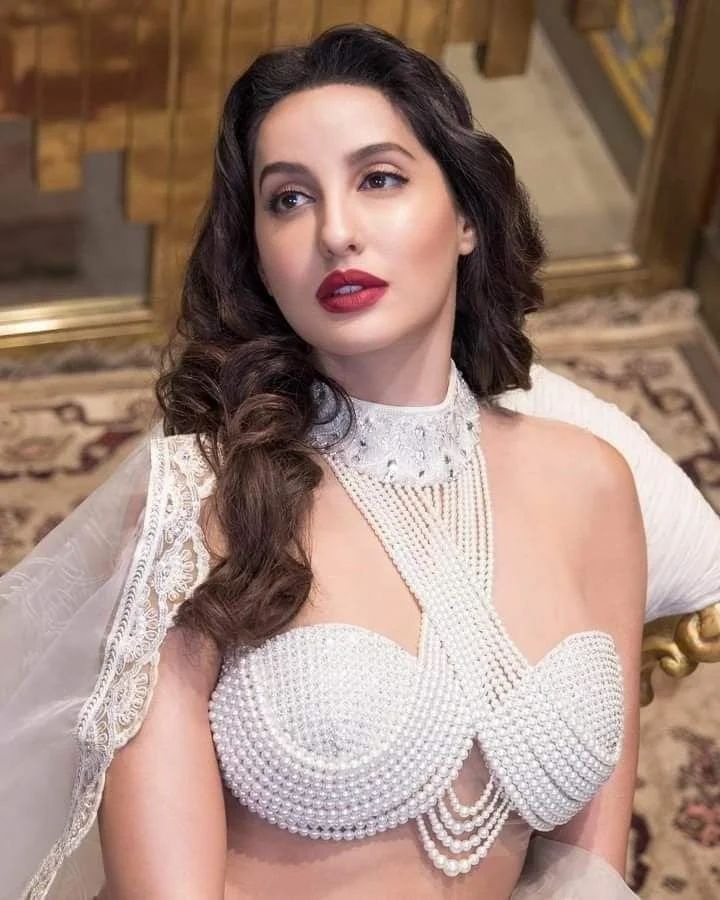 Nora Fatehi Wallpaper 9