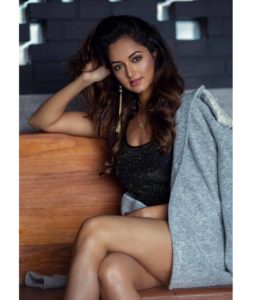 Shanvi Srivastava Wallpapers 9