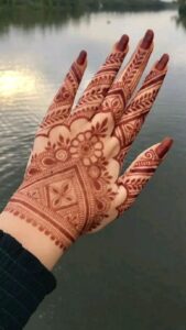 Simple Mehndi Designs Easy Peasy Yet Beautiful 5