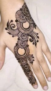 Simple Mehndi Designs Easy Peasy Yet Beautiful 7